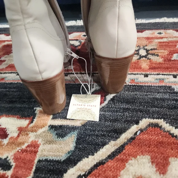 Altar'd State Cream Heeled Western Boots - Picture 5 of 5